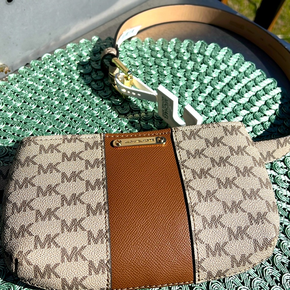 NWT Michael Kors Women’s Belt Bag, Brown / Acorn S/M